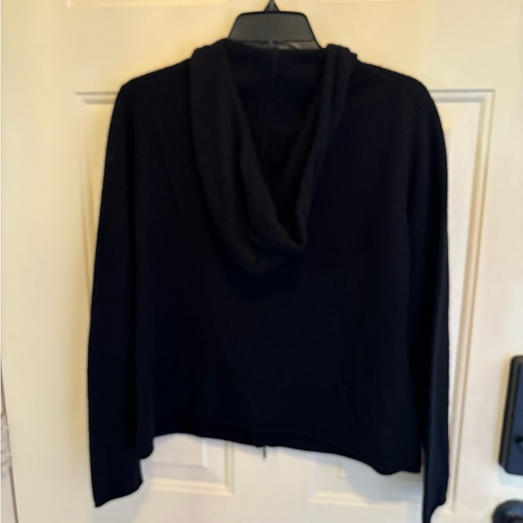 Lord & Taylor Black Cashmere Zip Up Sweater - Picture 4 of 4